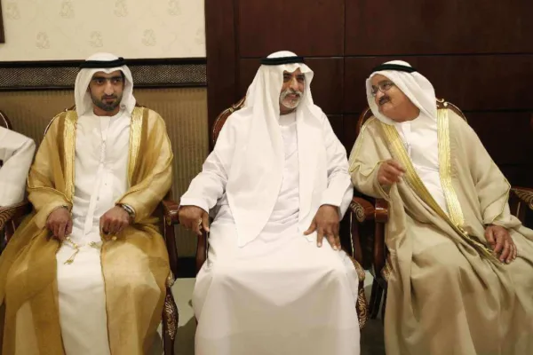 معالي الشيخ نهيان بن مبارك آل نهيان والعريس غيث مطر الصيري