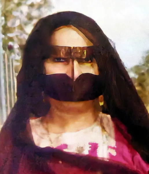 عشبه عبدالله مطر محمد صقر الصيري القمزي